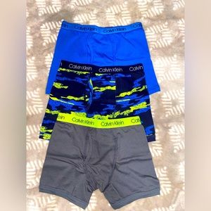 Calvin Klein Boxers, Boys Medium 8/10, Blue, Grey, Neon Print 3 pk
